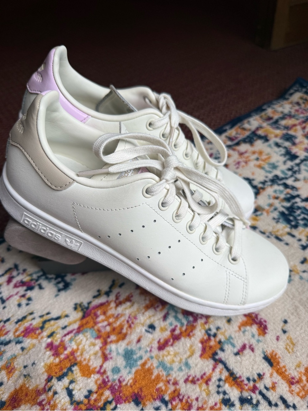 adidas Stan Smith womens Sneakers in Cream with Pink Heel Tabs - Picture 9 of 11